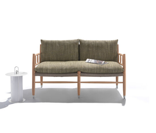 Lee Outdoor sofa Lee Outdoor sofa