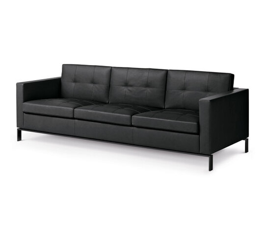 Modern Icons: Foster 502 Sofa Modern Icons: Foster 502 Sofa