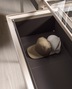 Gliss Master Walk-In Closet Gliss Master Walk-In Closet