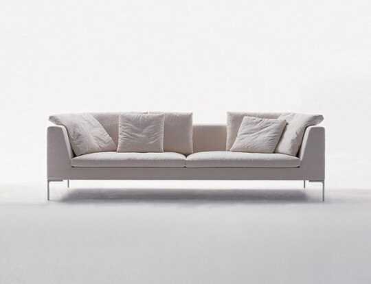 Charles Large CHL270