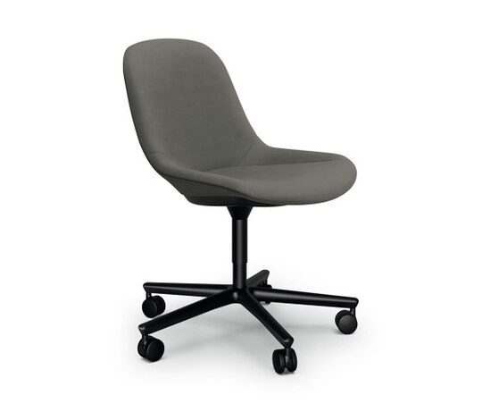 Sheru chAIR