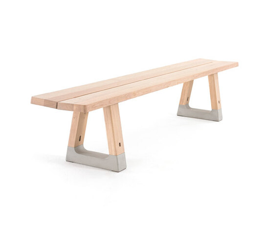 Base bench