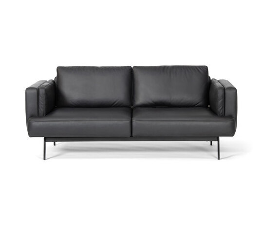 DS-747 Laviva
