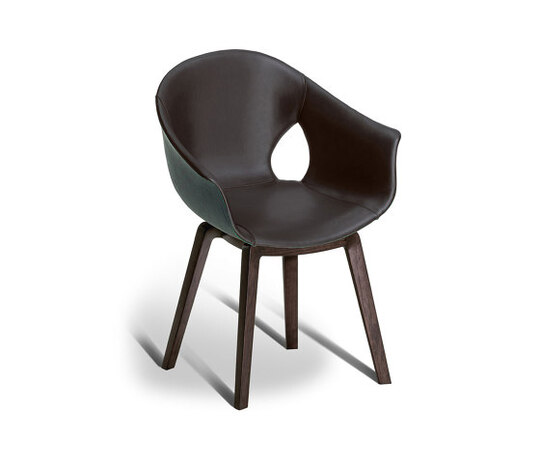 Ginger small armchair | Ozwald Boateng x Poltrona Frau