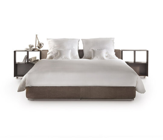Groundpiece Slim Bed