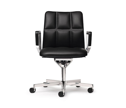Leadchair Executive
