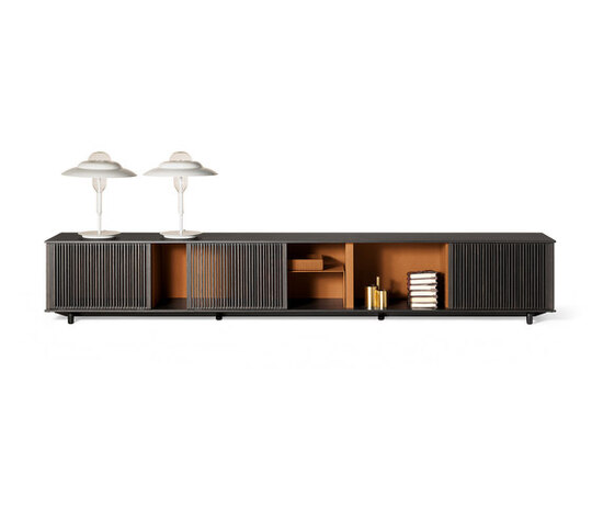 Lloyd storage unit