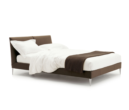 Selene - 9745