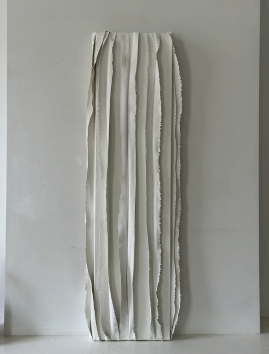 Reinder Schmidt mixed fabrics with acrylic white